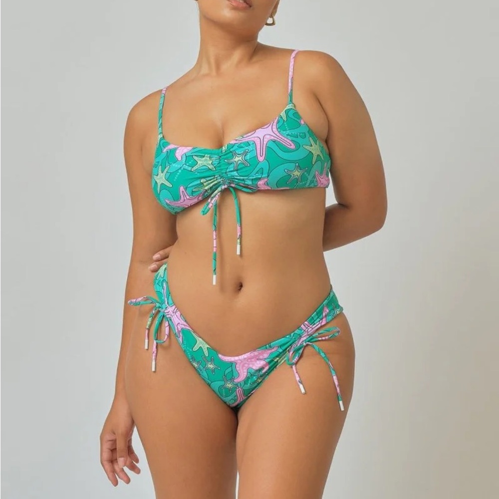 NWT Blackbough Green and Pink Starfish Bikini